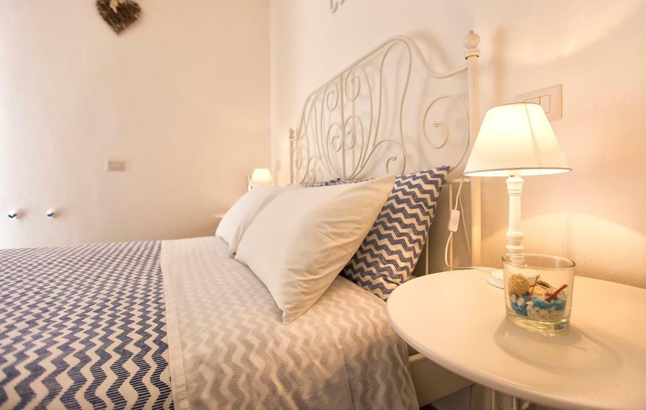 White Charme Accommodation Self Check-In Alghero Exteriör bild