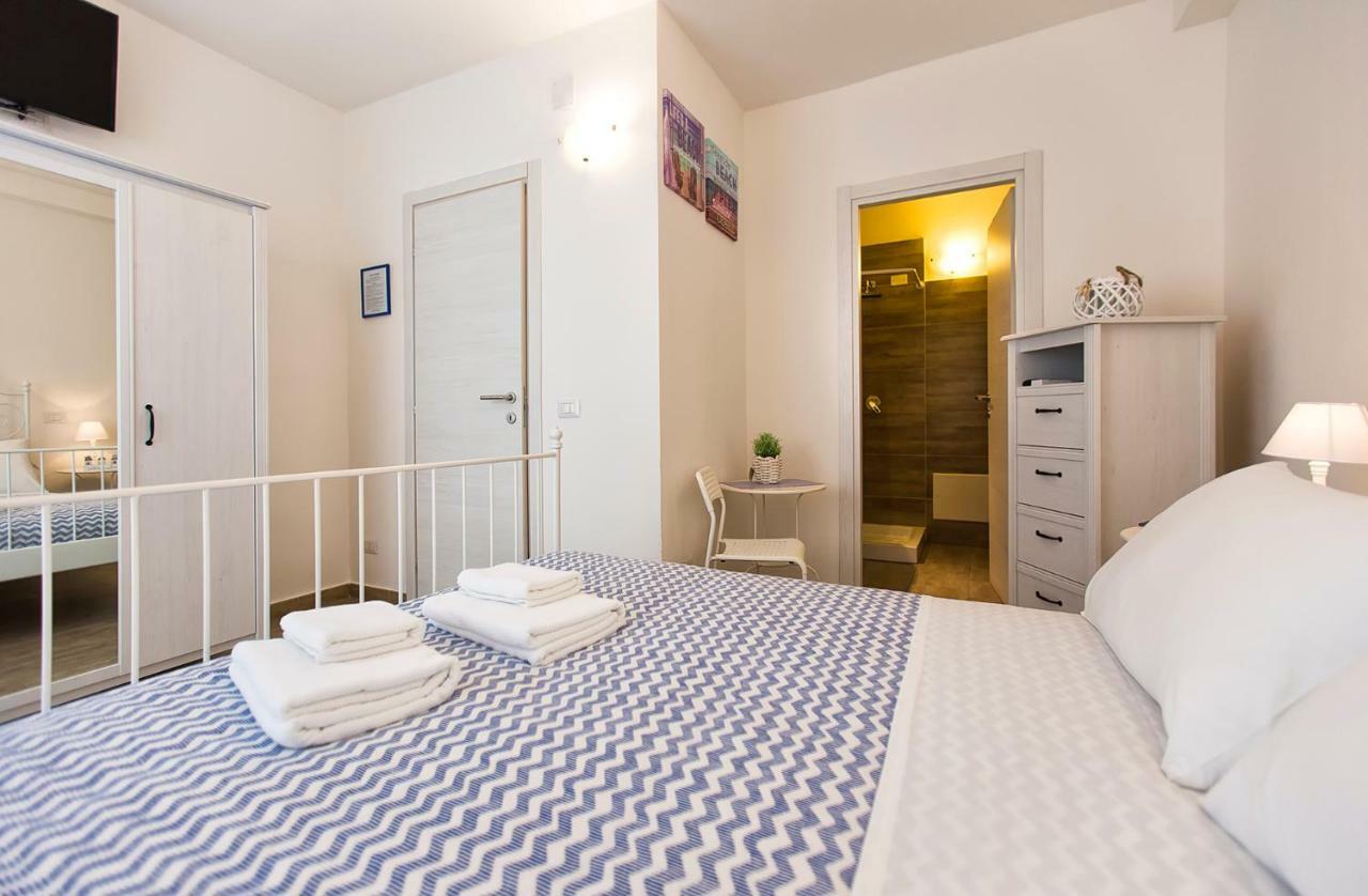 White Charme Accommodation Self Check-In Alghero Exteriör bild